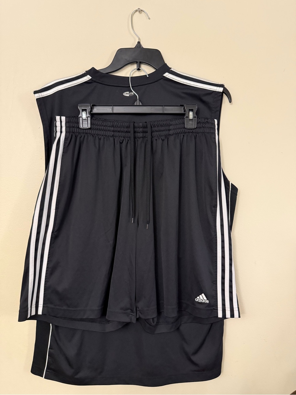adidas Black Sleeveless Performance Tank with matching shorts set - Picture 4 of 7